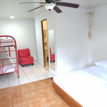 Buena Nota Hostel Хако Экстерьер фото
