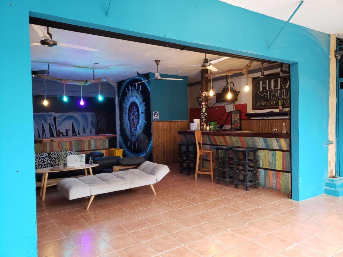 Buena Nota Hostel Хако Экстерьер фото